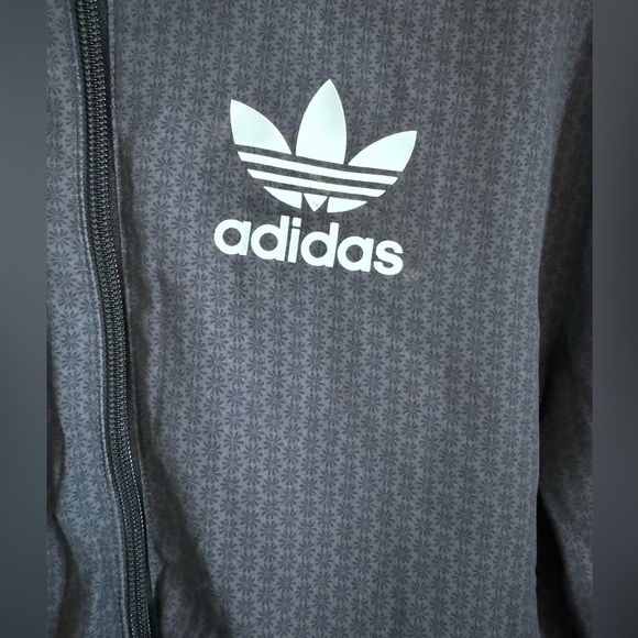 ADIDAS Tracktop Jacket Size XS cute pattern - Picture 2 of 9